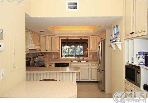 5th image of 4240 Lake Forest Dr APT 412