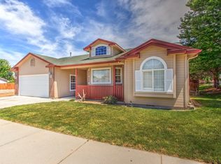 1120 S Cherokee Ave, Emmett, ID 83617