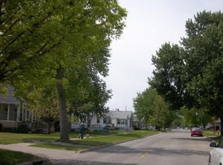 2704 B Ave, Council Bluffs, IA 51501