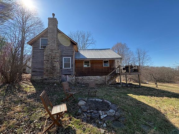 4th image of 7341 Back Valley Rd