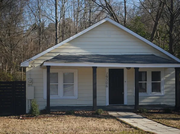 19306 S Hill St, Cornelius, NC 28031