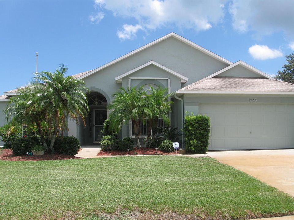 1st image of 2055 Worchester Way