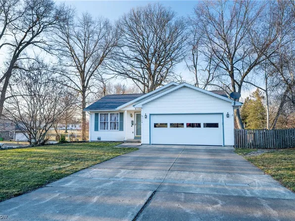 119 W 14th St, Dover, OH 44622