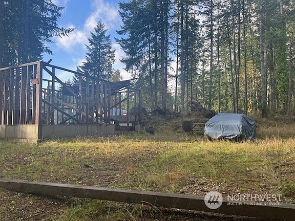 5th image of 391 E Pickering Drive