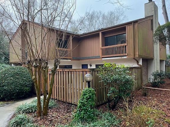 4th image of 1029 Birch Creek Dr #7