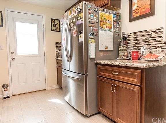 4th image of 6539 Corinne Cir