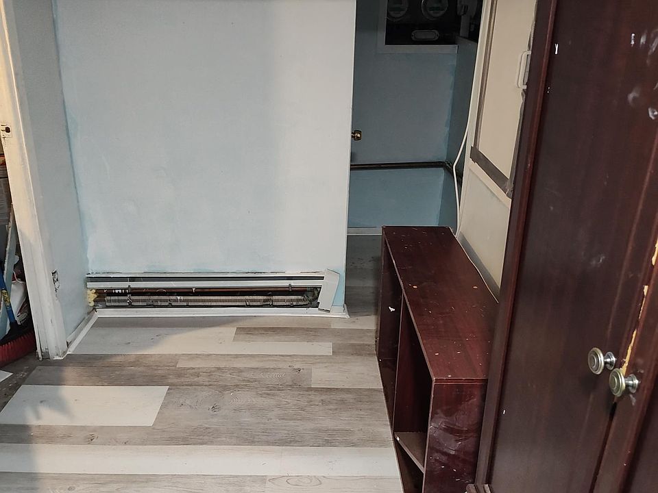 2nd image of 8792 112th St #3