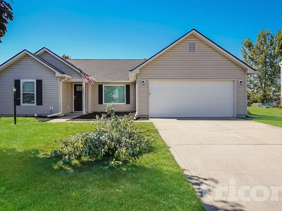 2880 Lakestream Dr