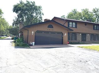 1310 New Lenox Rd, Joliet, IL 60433