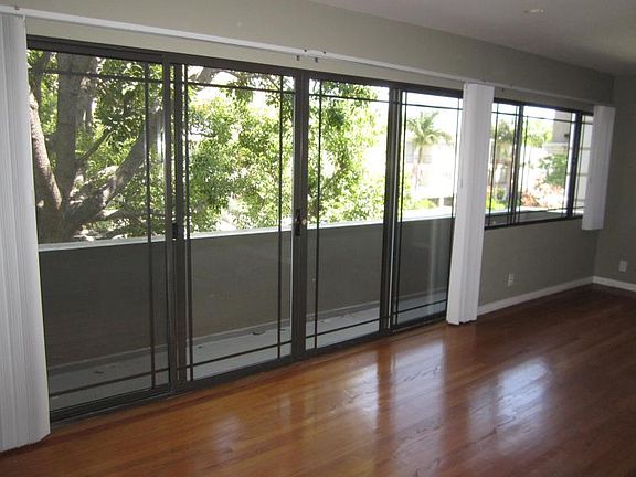 4th image of 1331 N Poinsettia Pl APT 4
