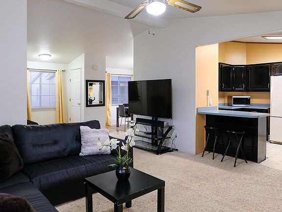 4th image of 600 E Weddell Dr Spc 43