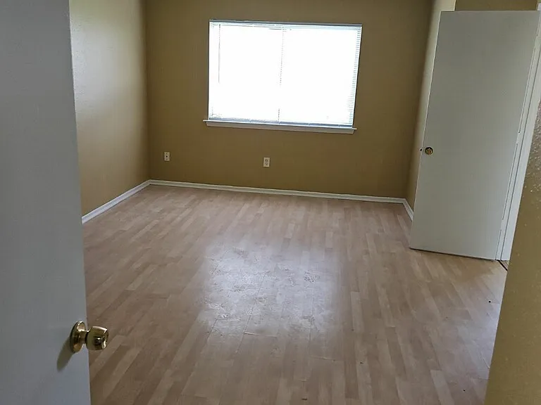 3824 Aspen Dr — Photo 7