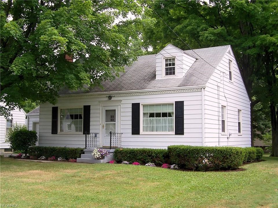 1st image of 4655 Waseka Ln