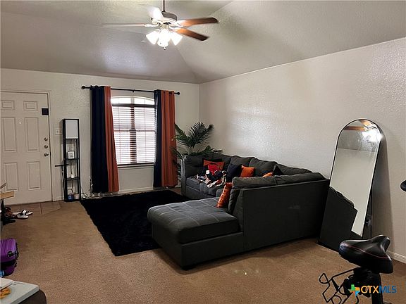 2nd image of 1204 Cinch Dr