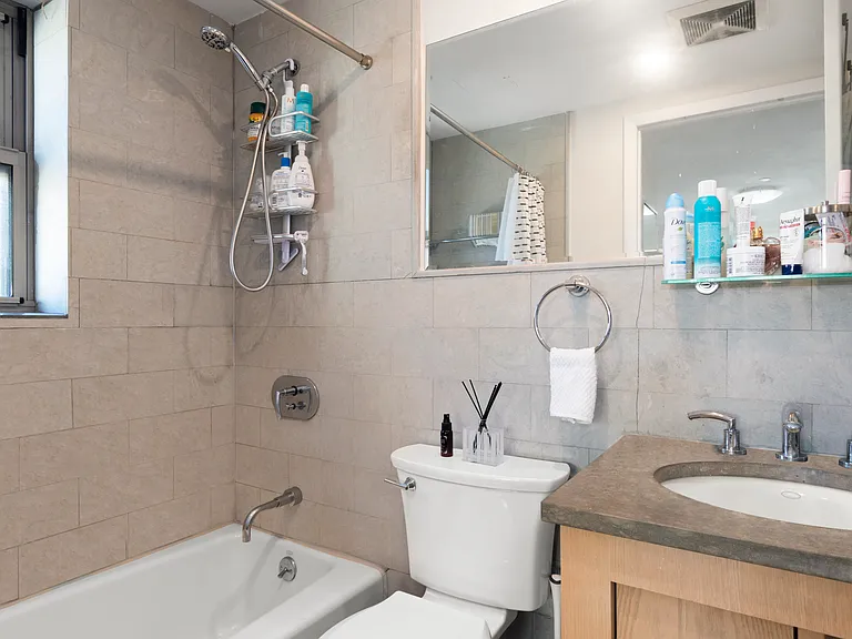 159 Bleecker St #5B — Photo 10