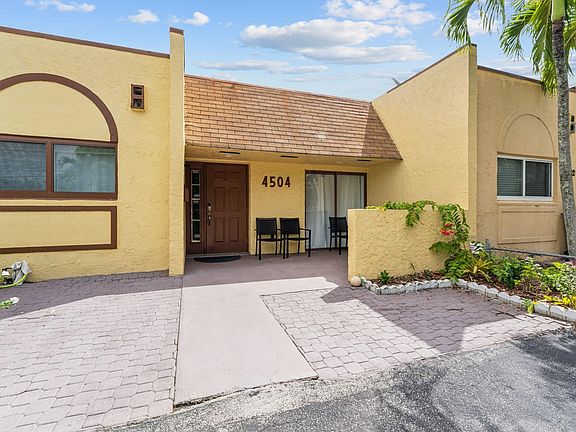 2nd image of 4504 NW 3rd Avenue #4504