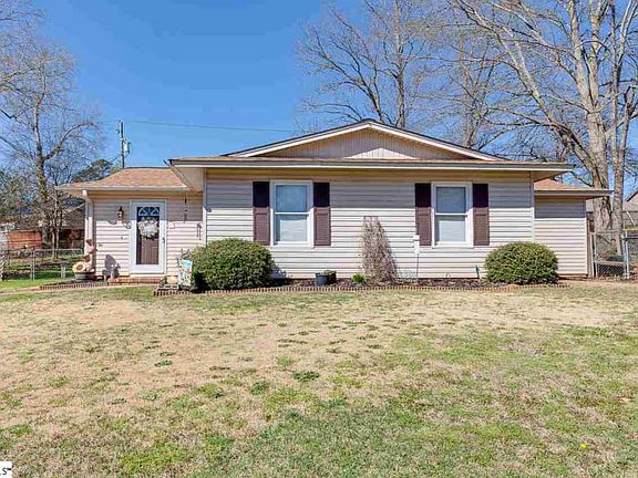 2nd image of 506 Agewood Dr