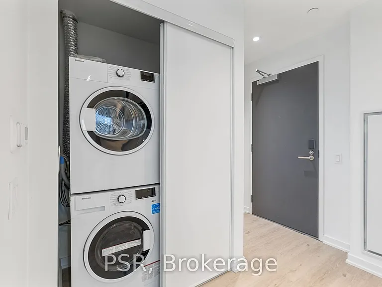 4365 Bloor St W #509 — Photo 17