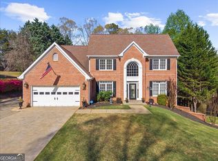 2638 Waters Edge Dr, Gainesville, GA 30504