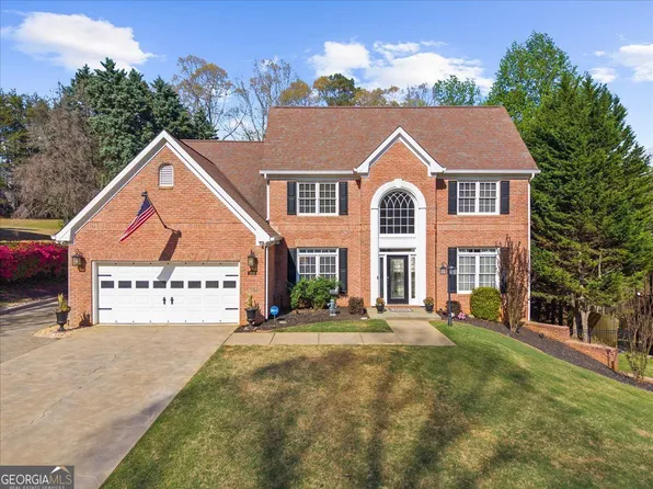2638 Waters Edge Dr, Gainesville, GA 30504
