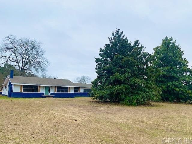 1st image of 2108 N Highway 59