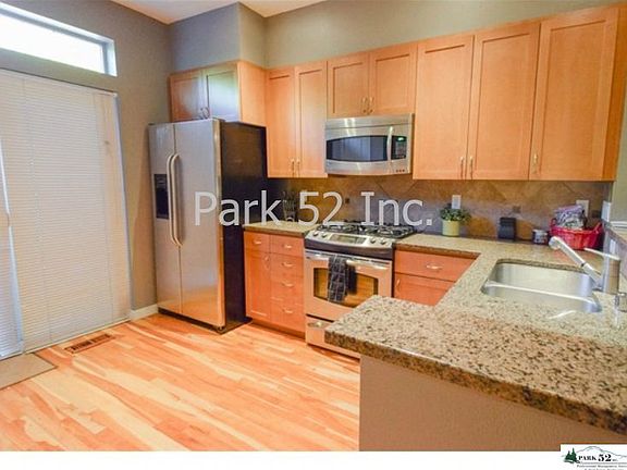 4th image of 2118 S Yakima Ct