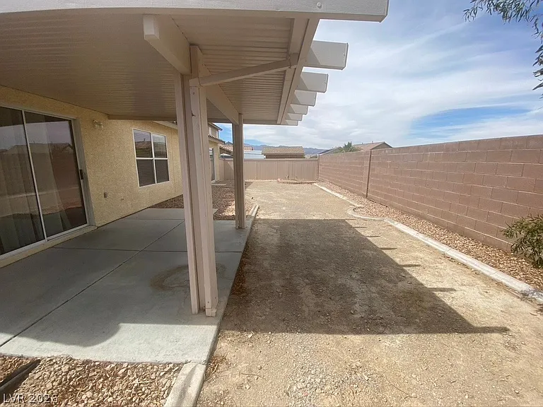 4032 Coburn St — Photo 18