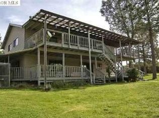 13205 McCarter Way, Grass Valley, CA 95949