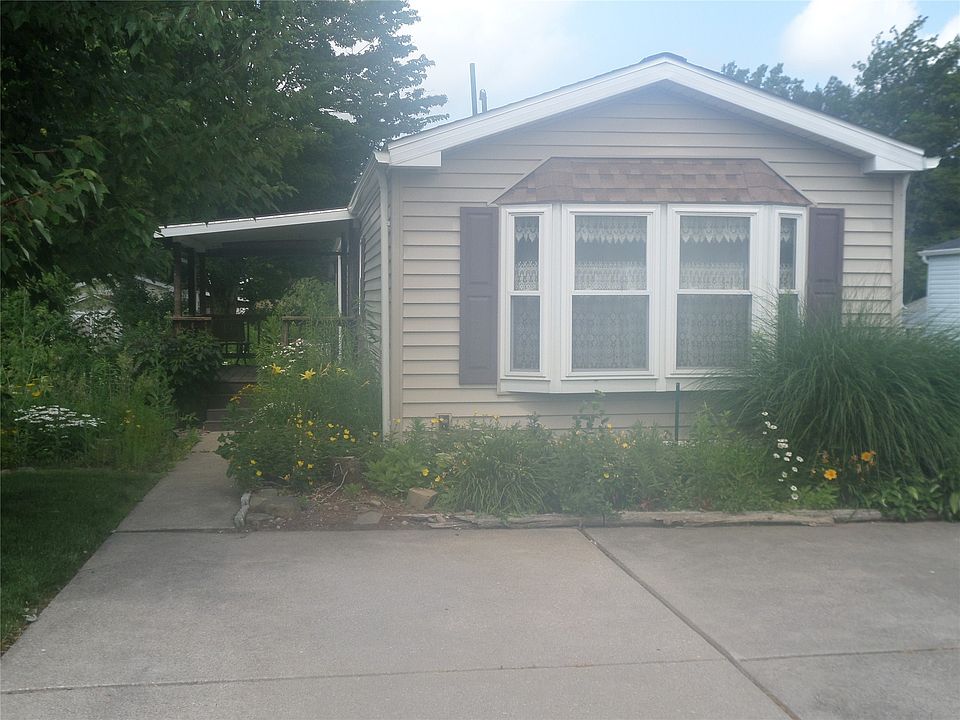 1st image of 8208 Cloveridge Dr