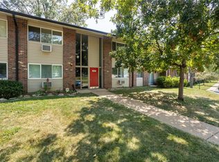 9016 Villaridge Ct APT B, Saint Louis, MO
