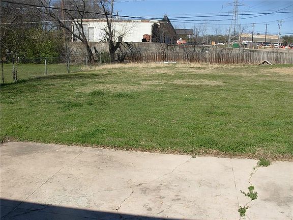 4th image of 8328 Monmouth Dr