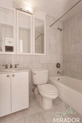 Rented by Mirador Real Estate | media 5