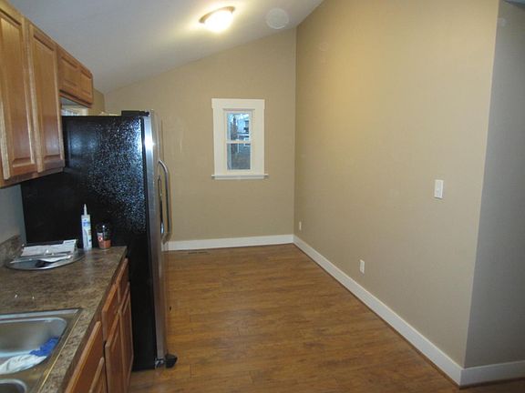 Rear entry area into kitchen