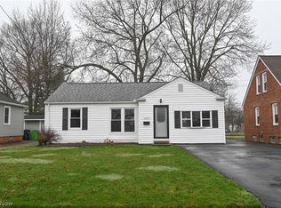 1722 Longwood Dr, Mayfield Heights, OH