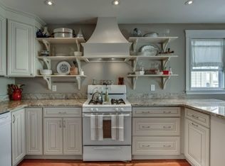 18 Bexley Rd, Roslindale, MA 02131