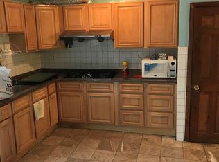 26 Fifield St, Dorchester, MA 02122