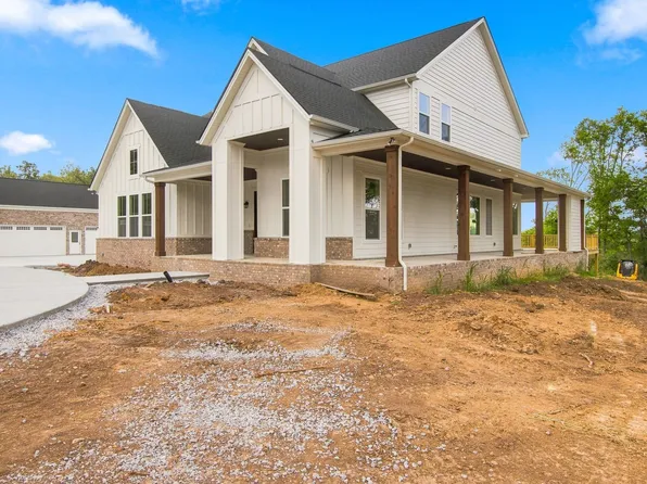 6473 Drumright Rd, College Grove, TN 37046