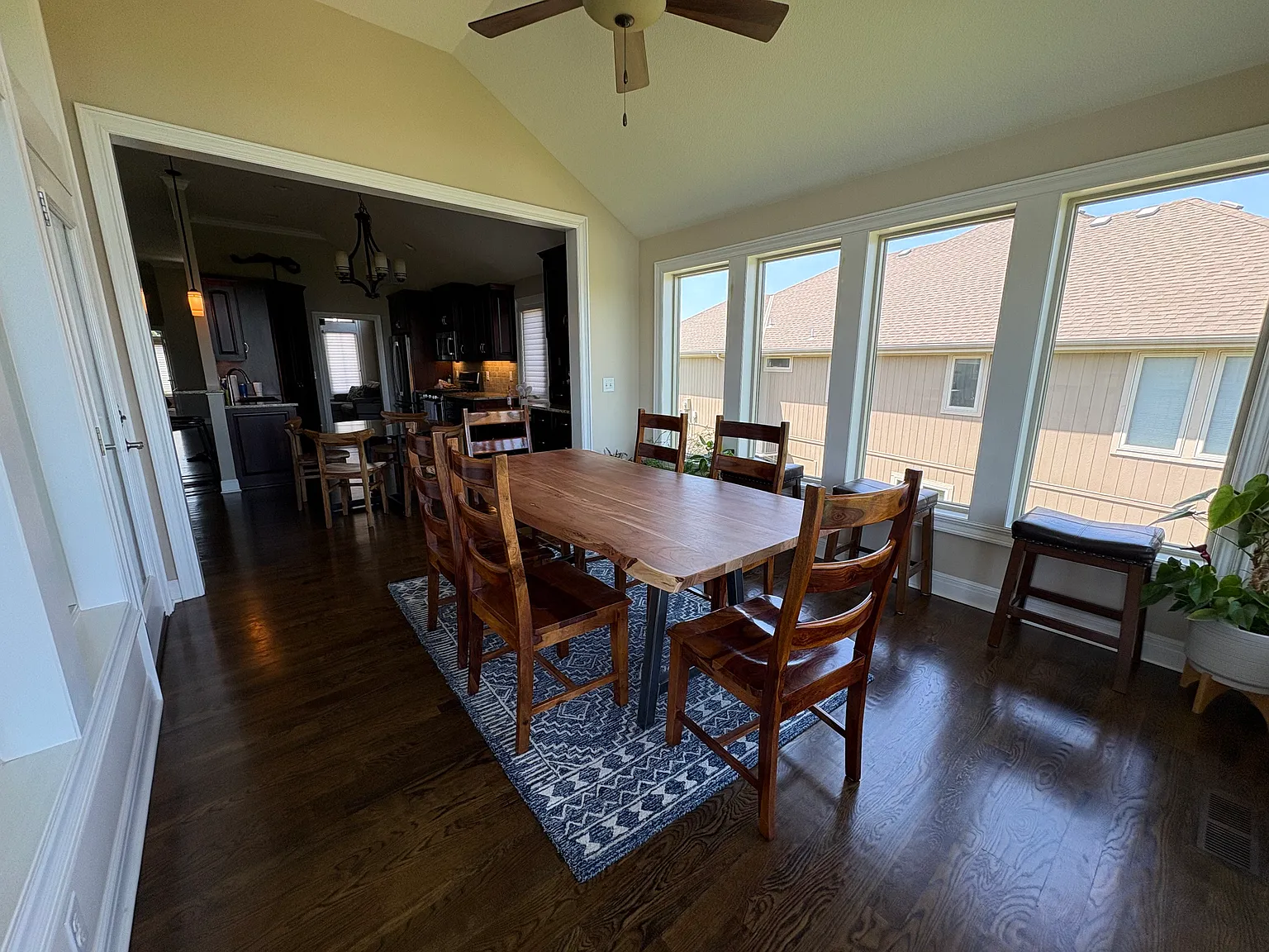 Hemlock St, Overland Park — Photo 3