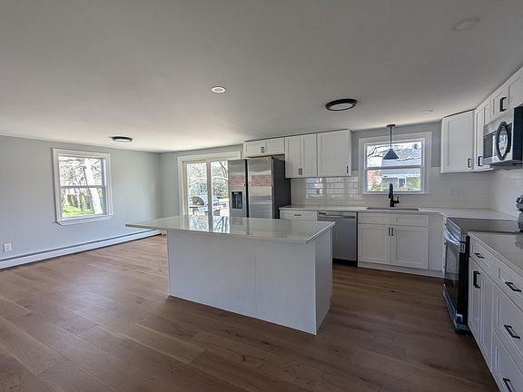 4th image of 49 Captain Besse Road