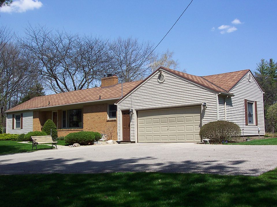 1st image of 3285 Old Kawkawlin Road