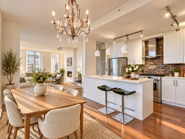 1001 Homer St #2403, Vancouver, BC V6B 1M9