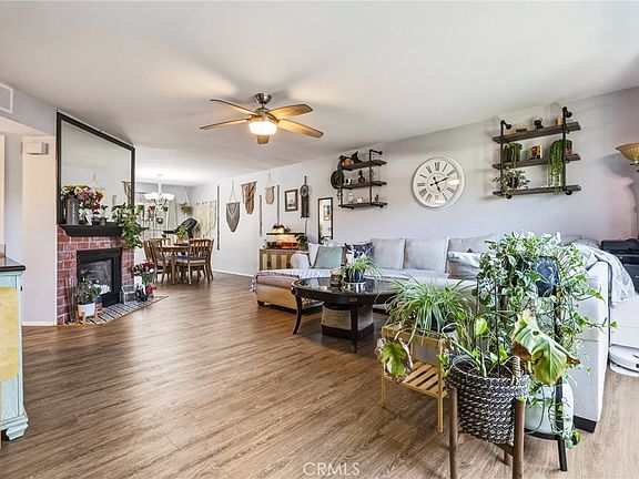 4th image of 8927 Cedros Ave APT 14