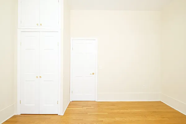 Rented by Compass | media 4