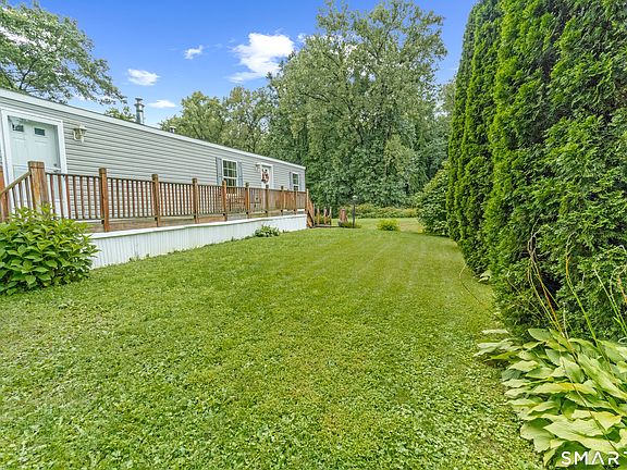 2nd image of 15 Duncan Lane