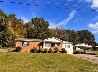 207 7th Ave SW, Conover, NC 28613