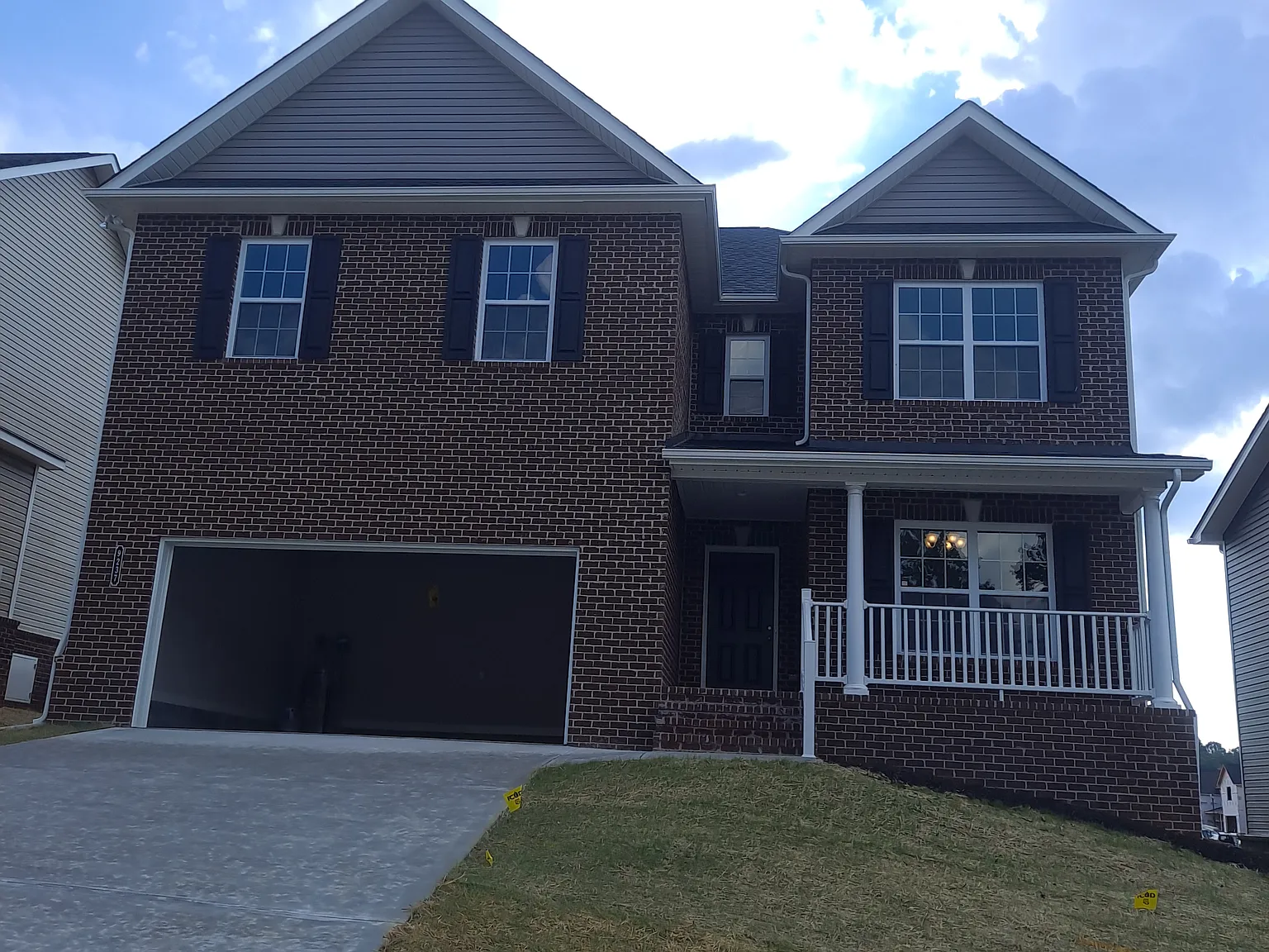 5 bed, 2910 sqft, $3,050 — Photo 1