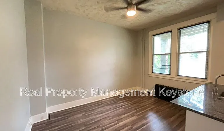 1247 Chartiers Ave #4 — Photo 11