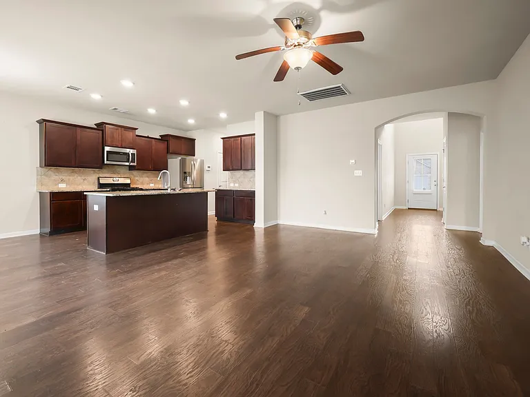 39405 Legacy Lake Dr — Photo 50