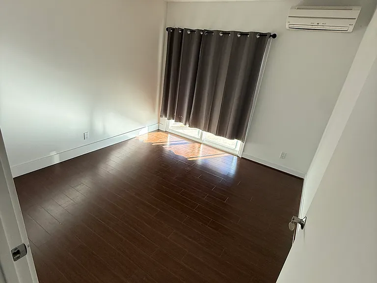5428 Kalanianaole Hwy — Photo 11