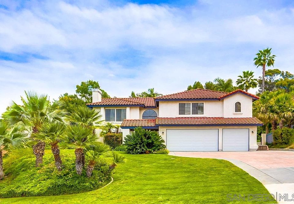1st image of 1575 Avenida Arriba